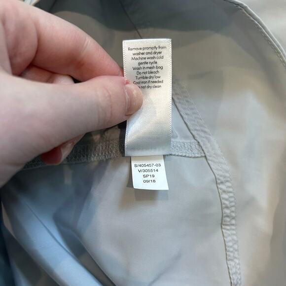 Athleta Women's Solar Wind & Rain Anorak Jacket Beige Outdoor Gorpcore Size M - Picture 9 of 9